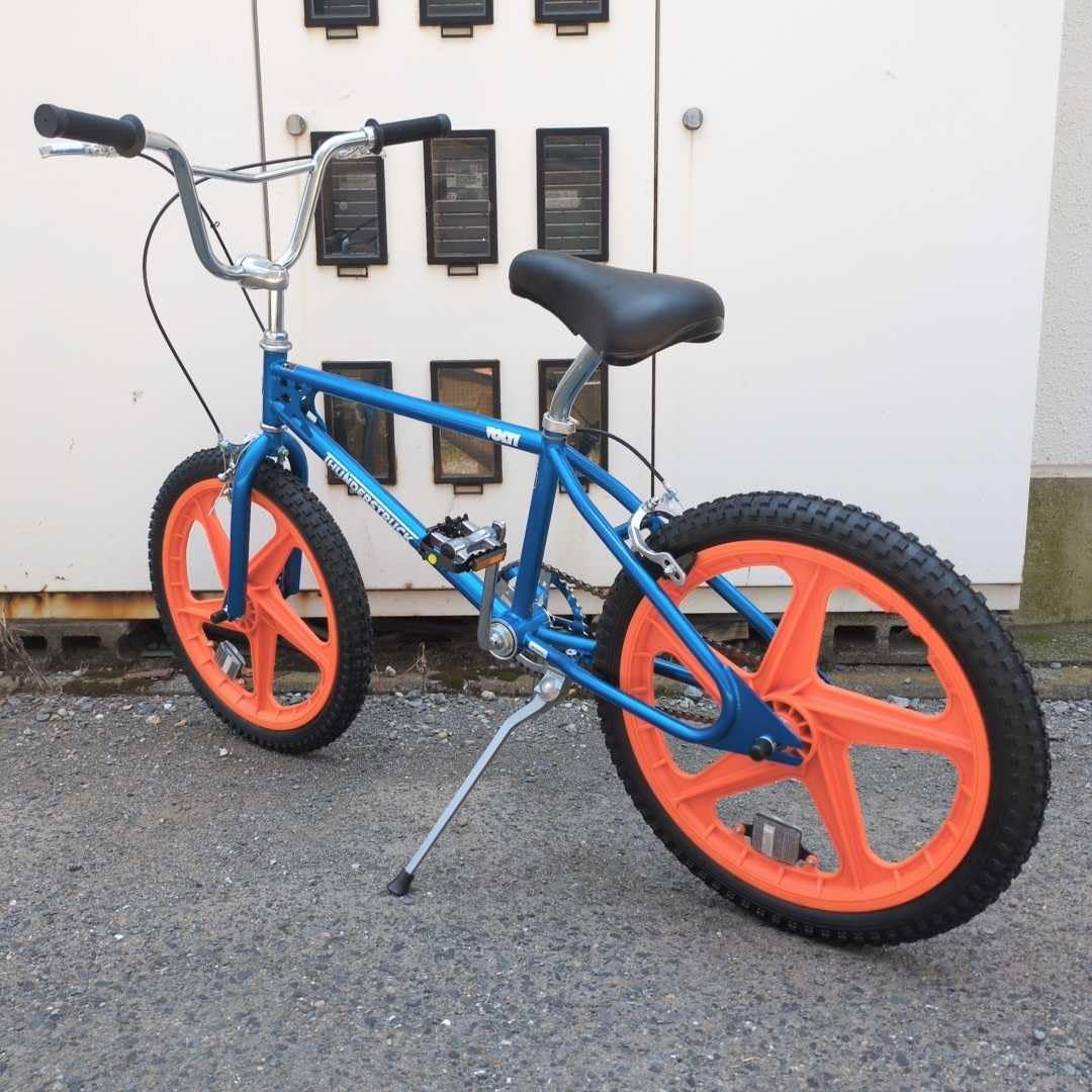 青い20インチBMX自転車 Amazon | Eastern Bikes Eastern BMX Bikes - ローダウンモデル